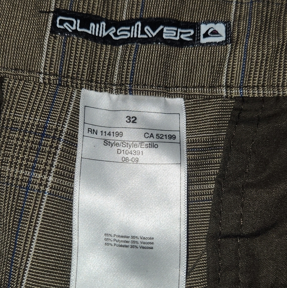 Quiksilver shorts - Picture 2 of 3